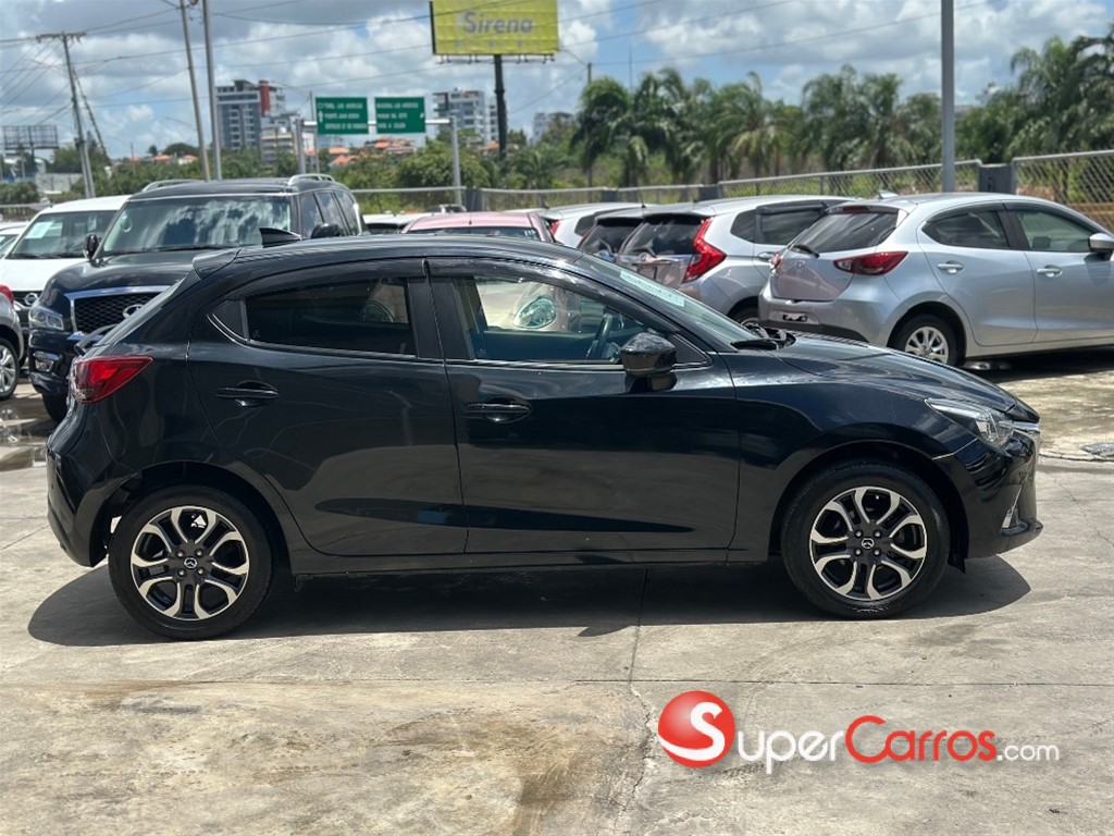 2019 Mazda Demio — foto 3 / 9