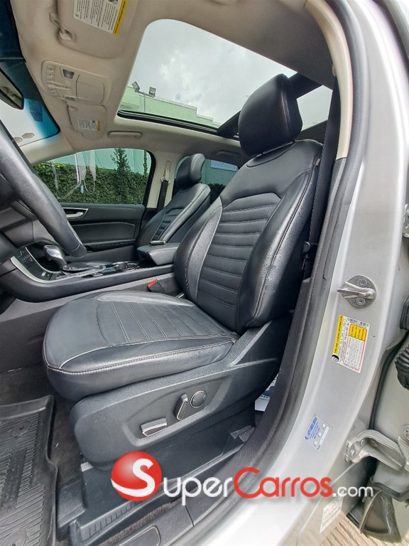 2017 Ford EDGE SEL AWD — foto 7 / 12