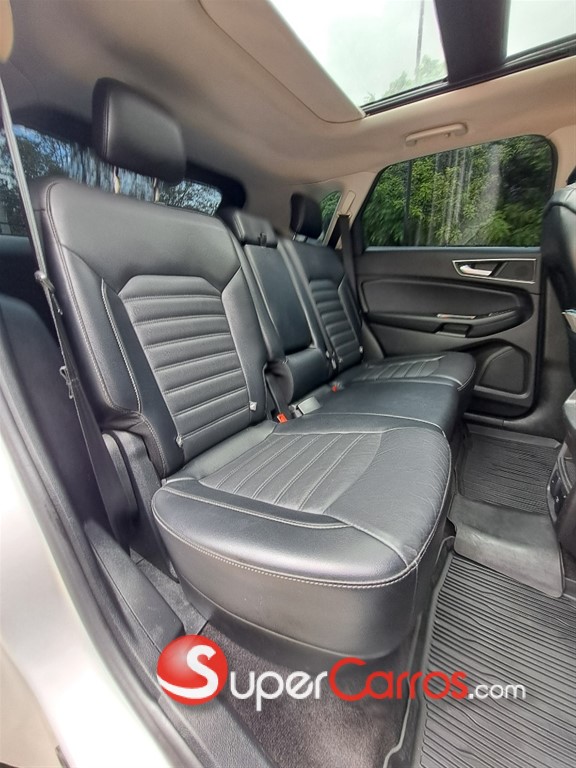 2017 Ford EDGE SEL AWD — foto 9 / 12