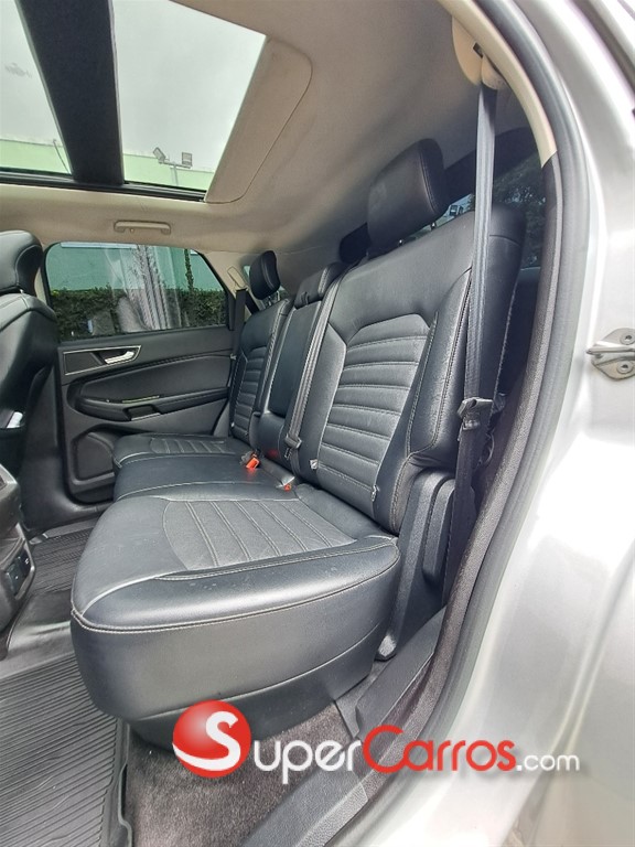2017 Ford EDGE SEL AWD — foto 10 / 12