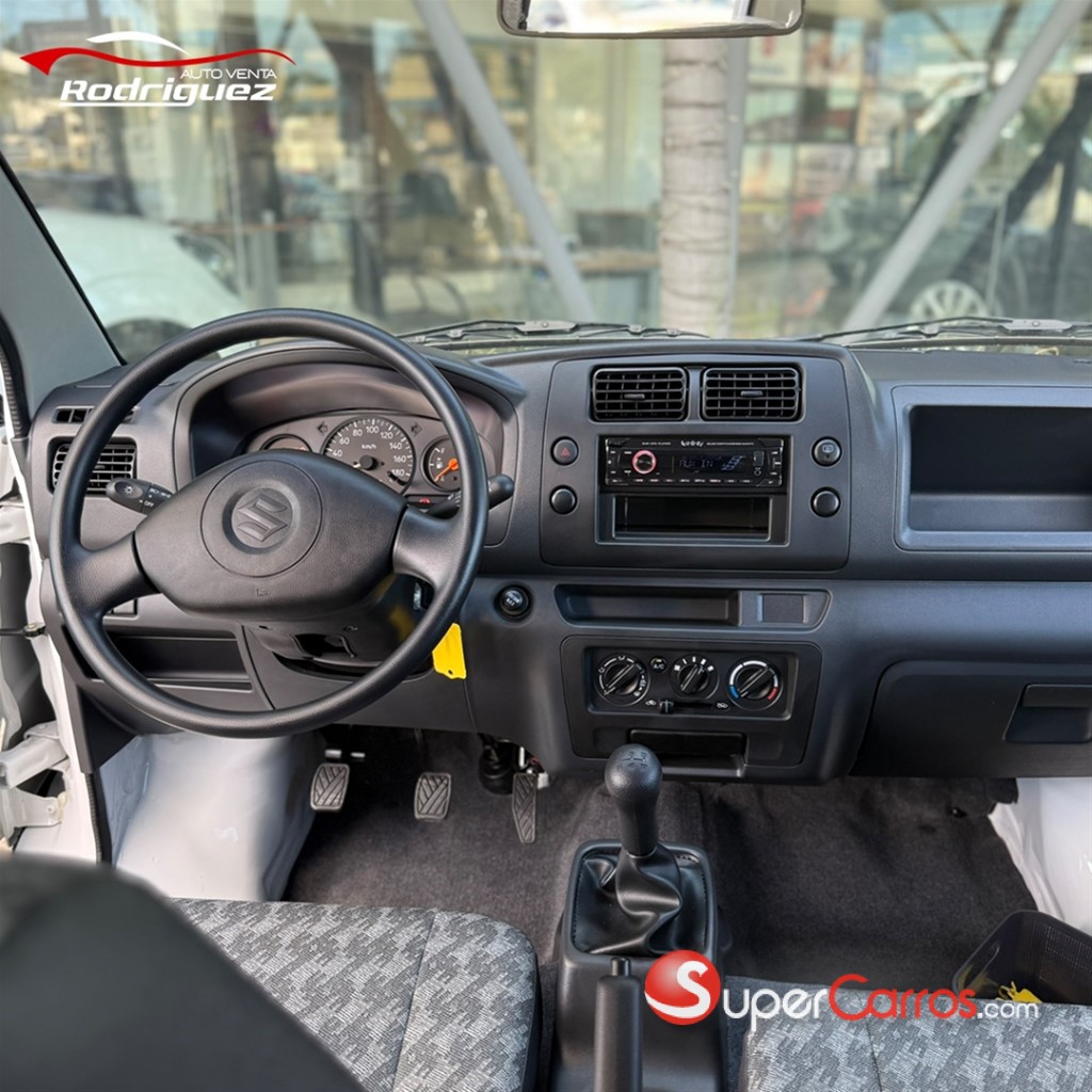 2025 Suzuki APV Carga — foto 4 / 6