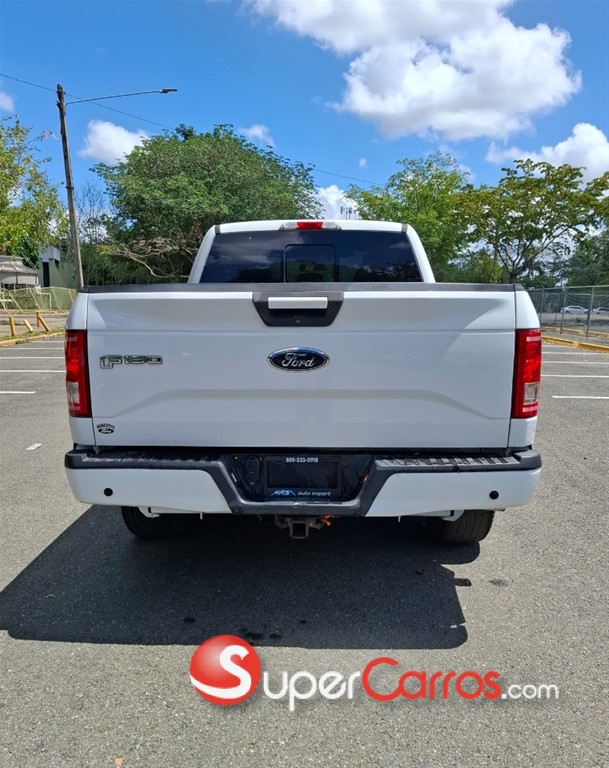 2017 Ford F 150 XLT ECOBOOST — foto 4 / 10