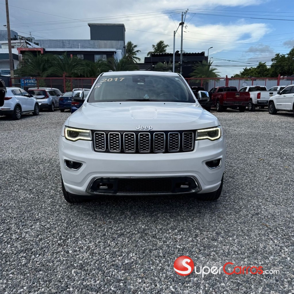 2017 Jeep Grand Cherokee Overland — foto 2 / 12