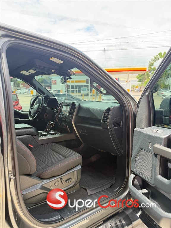 2019 Ford F 150 XLT — foto 6 / 8