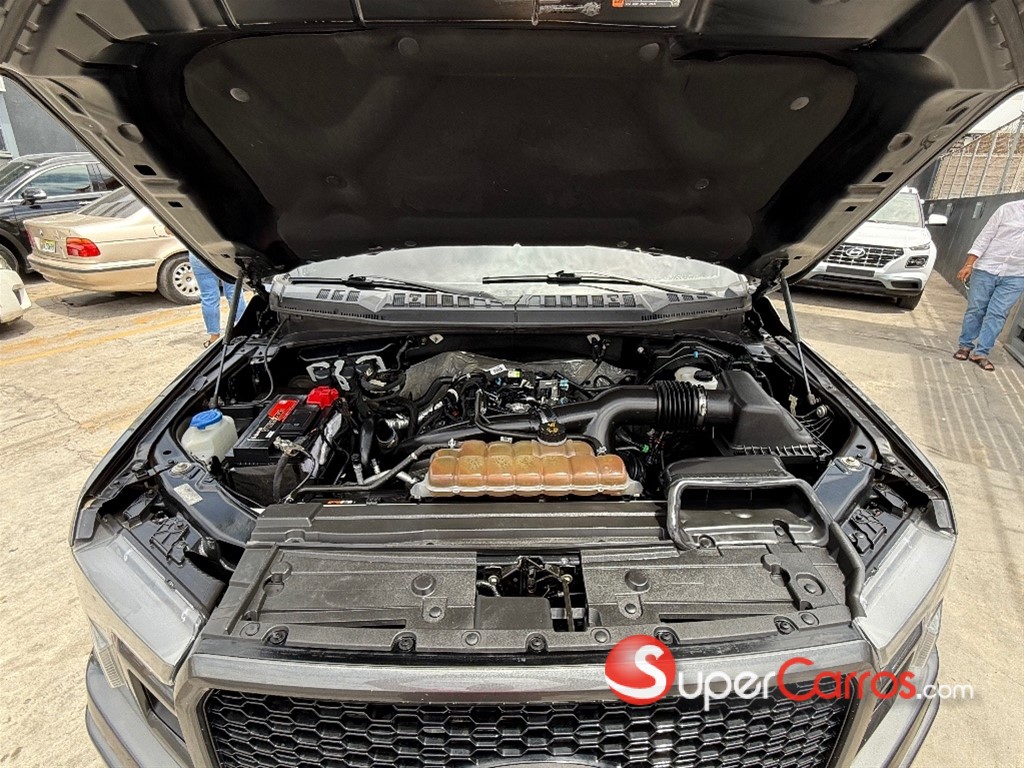 2019 Ford F 150 XLT — foto 8 / 8