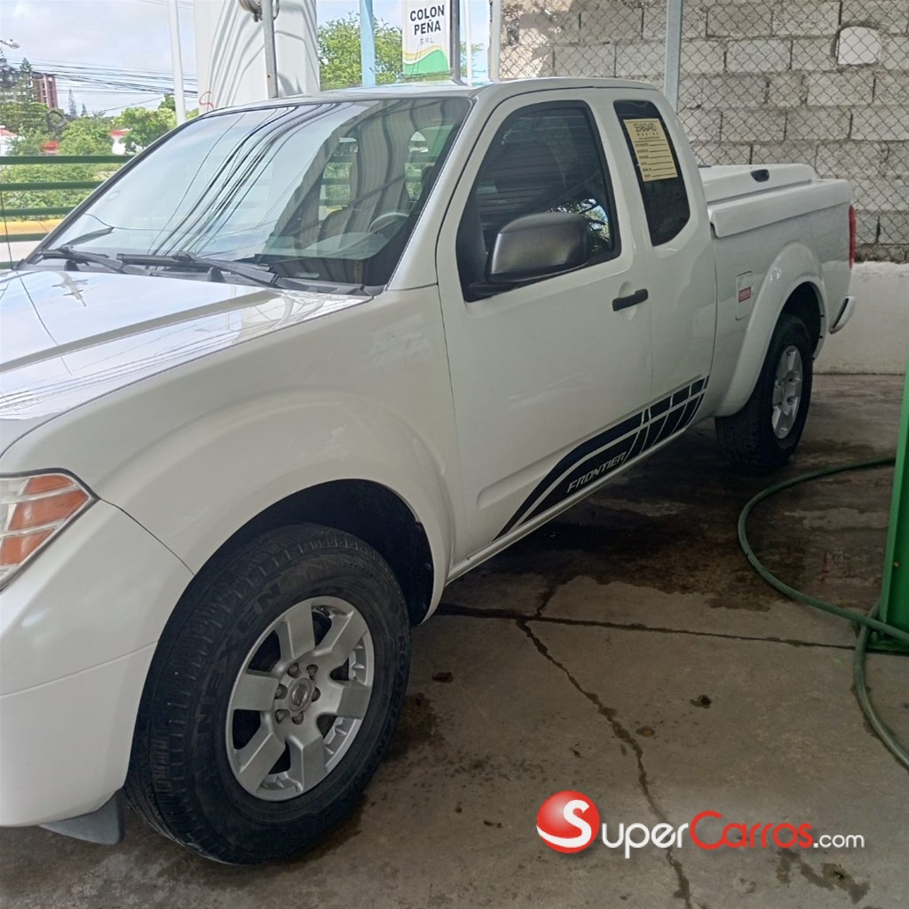 2018 Nissan Frontier SV — foto 2 / 10