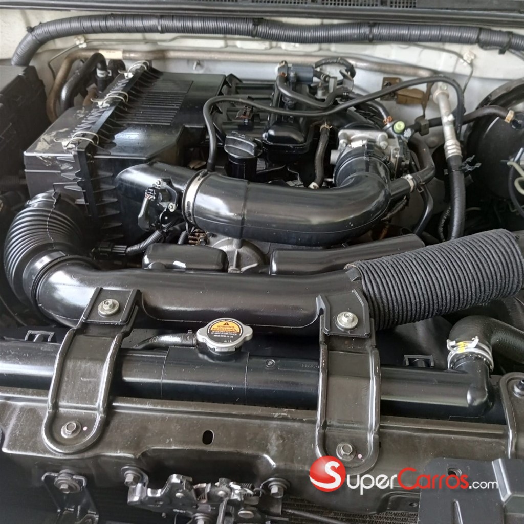 2018 Nissan Frontier SV — foto 9 / 10