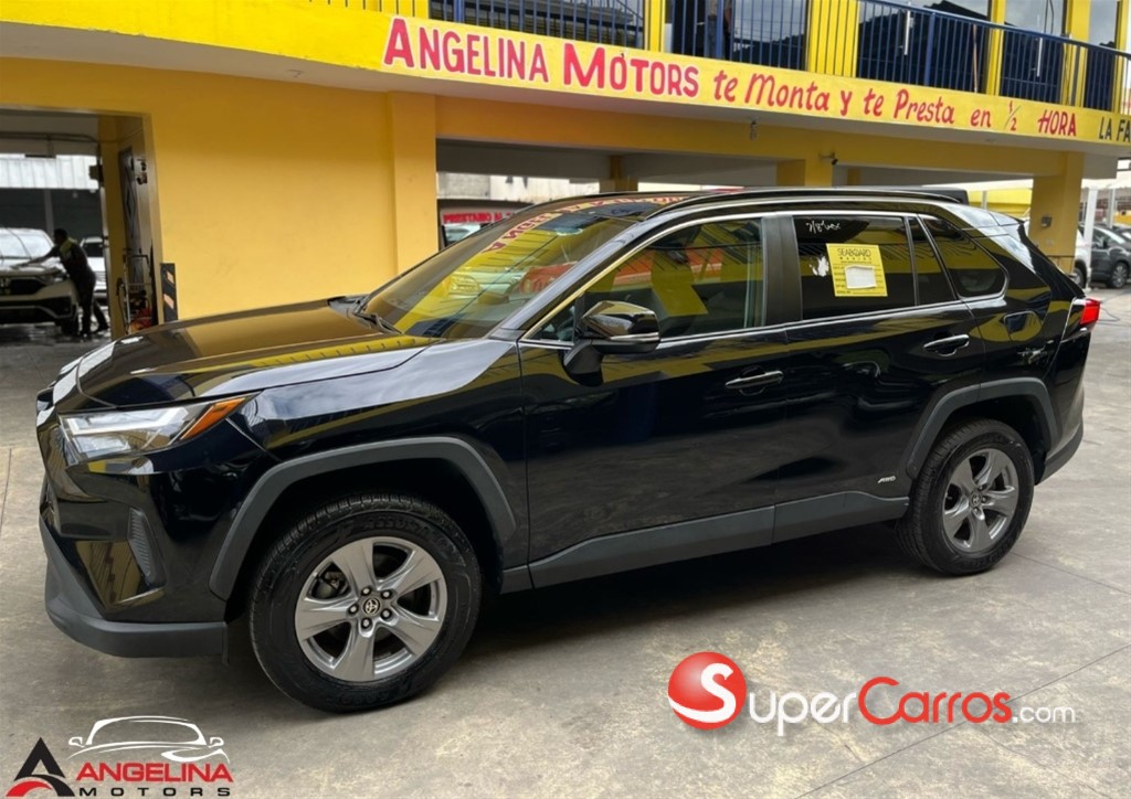 2022 Toyota RAV4 XLE Hybrid — foto 2 / 10