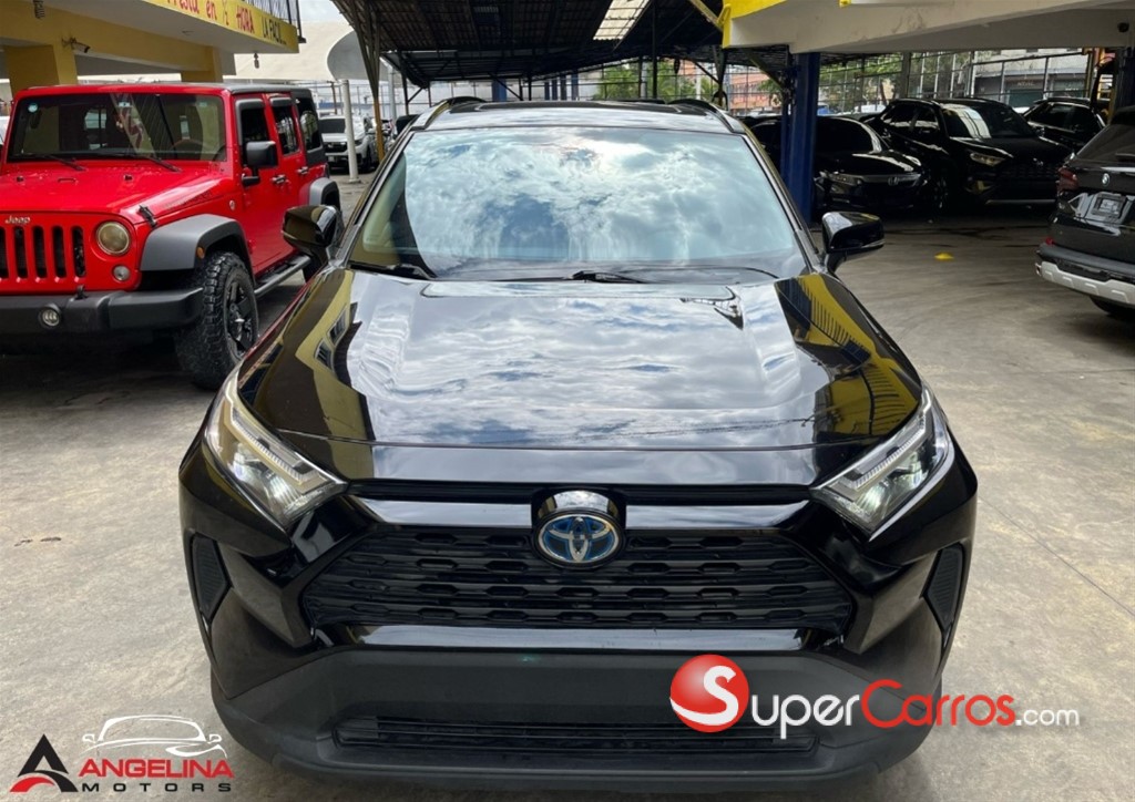 2022 Toyota RAV4 XLE Hybrid — foto 3 / 10