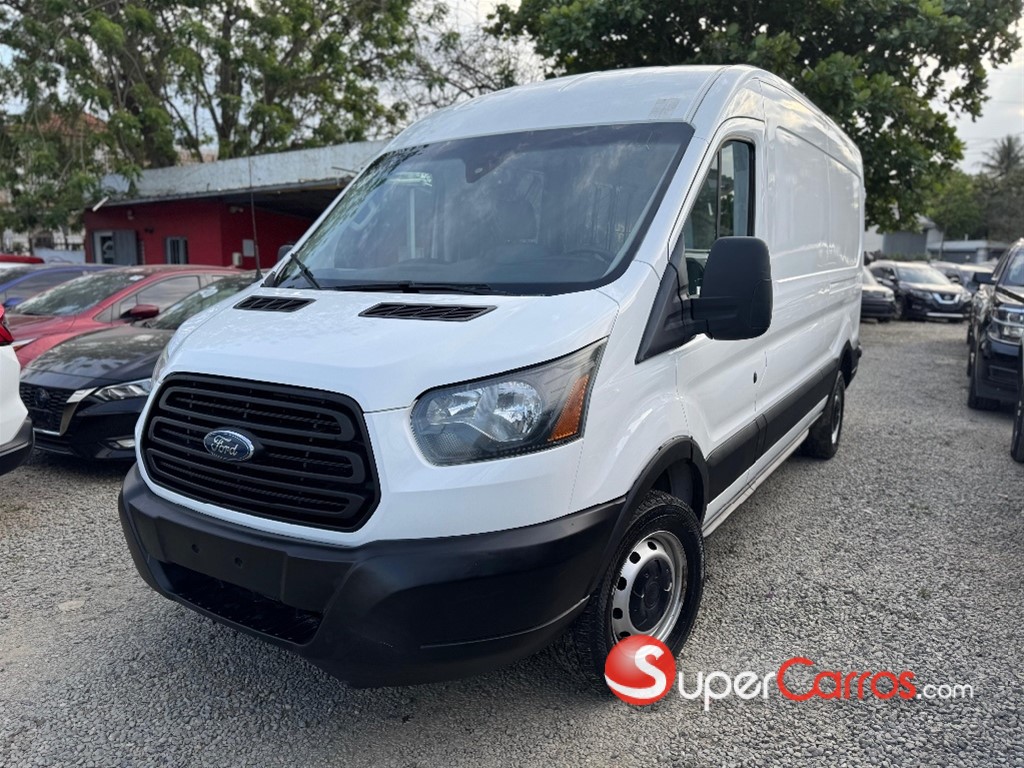 2019 Ford Transit 250 Cargo — foto 2 / 10