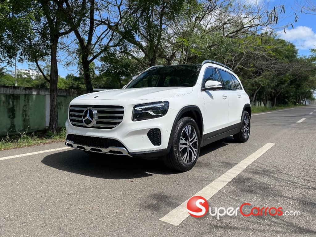 2025 Mercedes-Benz Clase GLB 200 Progressive