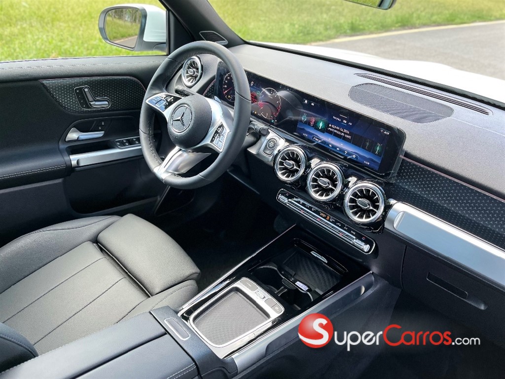 2025 Mercedes-Benz Clase GLB 200 Progressive — foto 10 / 12
