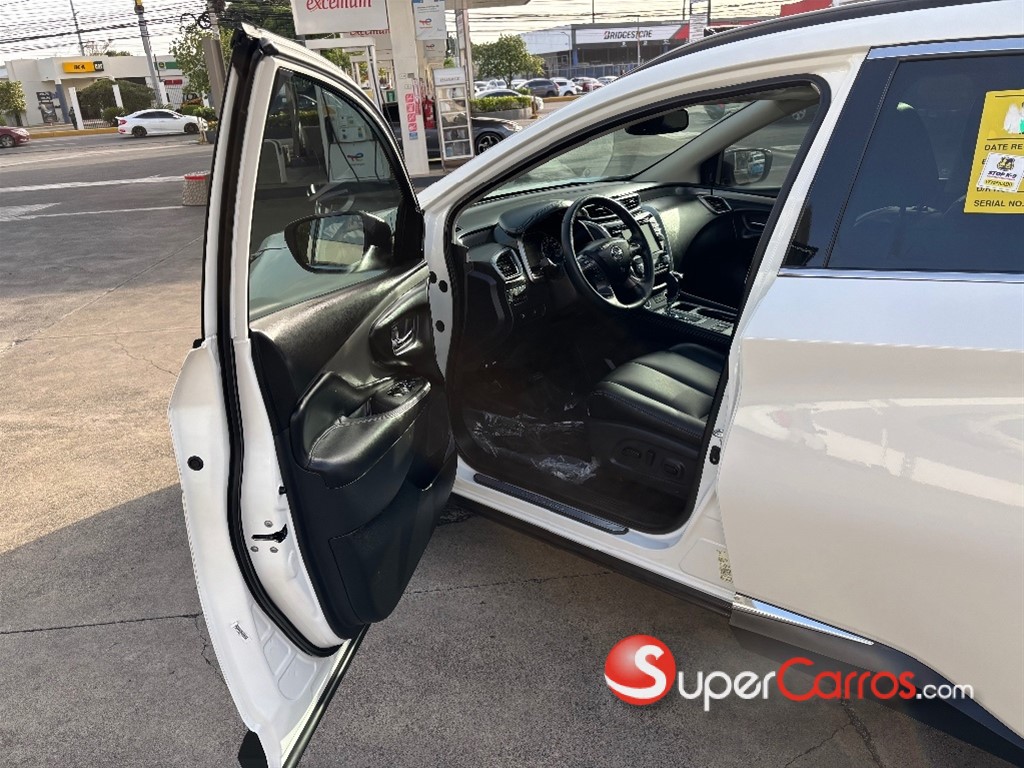 2020 Nissan Murano SV — foto 7 / 11