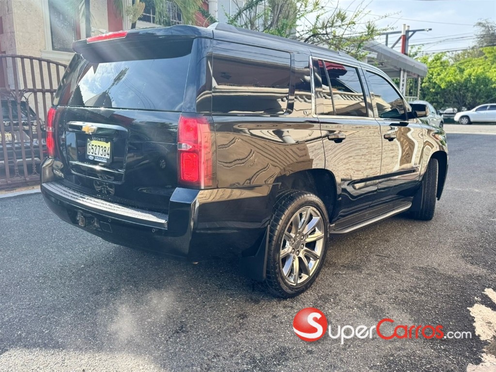 2016 Chevrolet Tahoe LT — foto 4 / 8