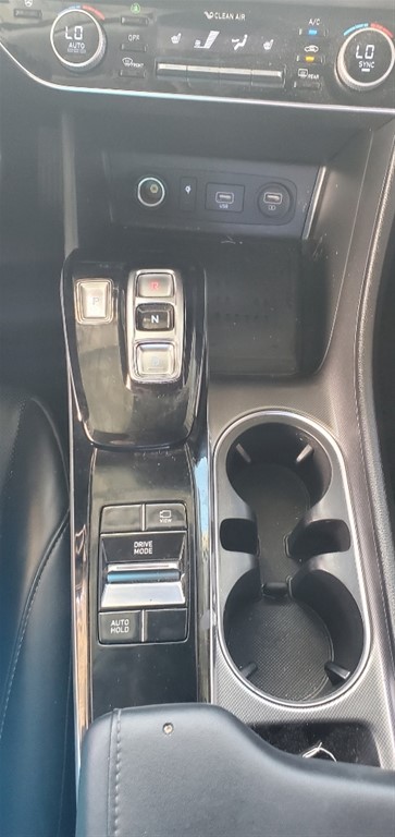 2020 Hyundai Sonata DN8 — foto 9 / 12