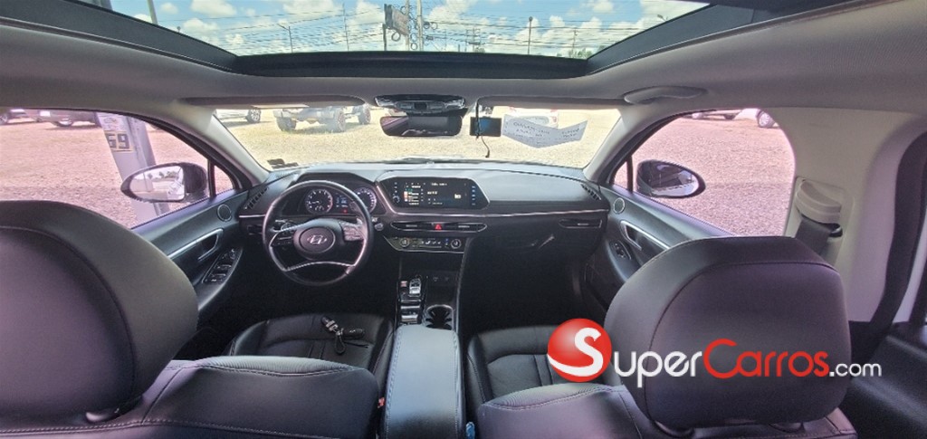 2020 Hyundai Sonata DN8 — foto 11 / 12