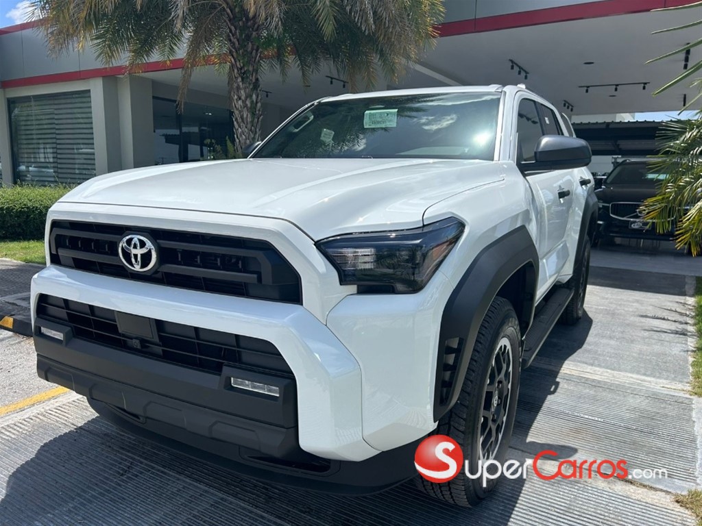 2026 Toyota 4 Runner SR5