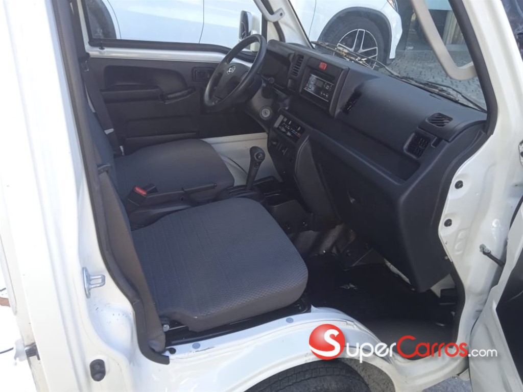 2019 Daihatsu Hijet Hybrid — foto 6 / 7