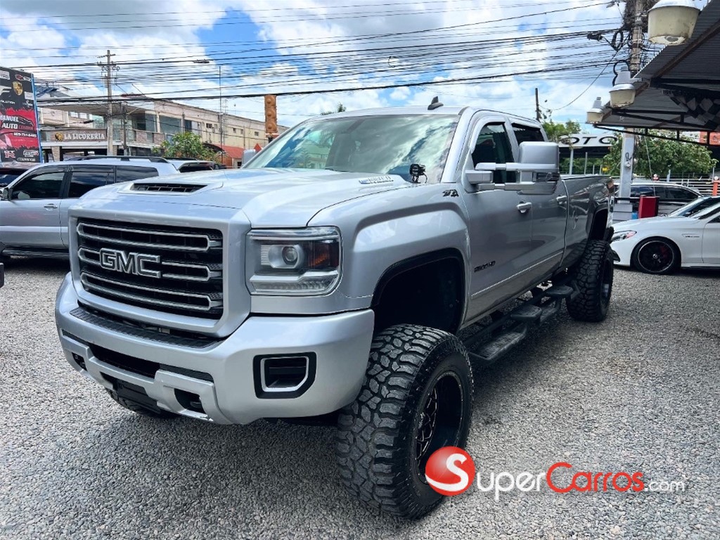 2017 GMC Sierra 2500 HD — foto 10 / 12