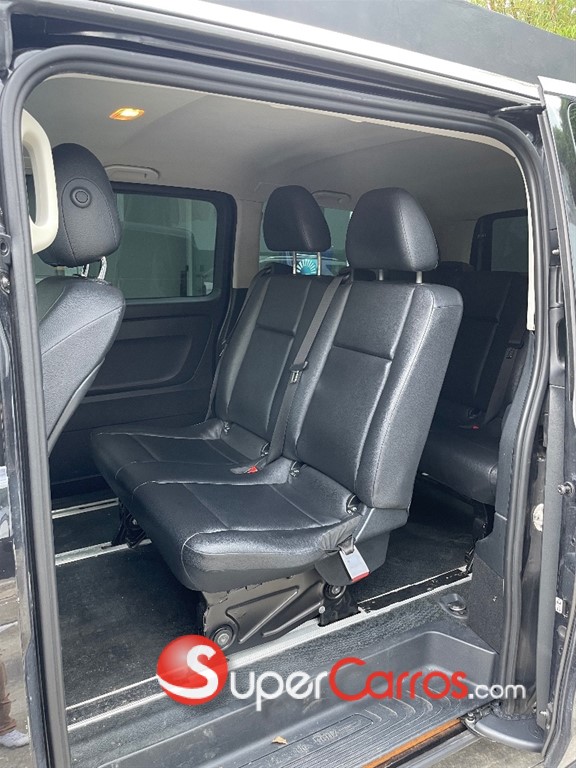 2017 Mercedes-Benz Metris — foto 8 / 11