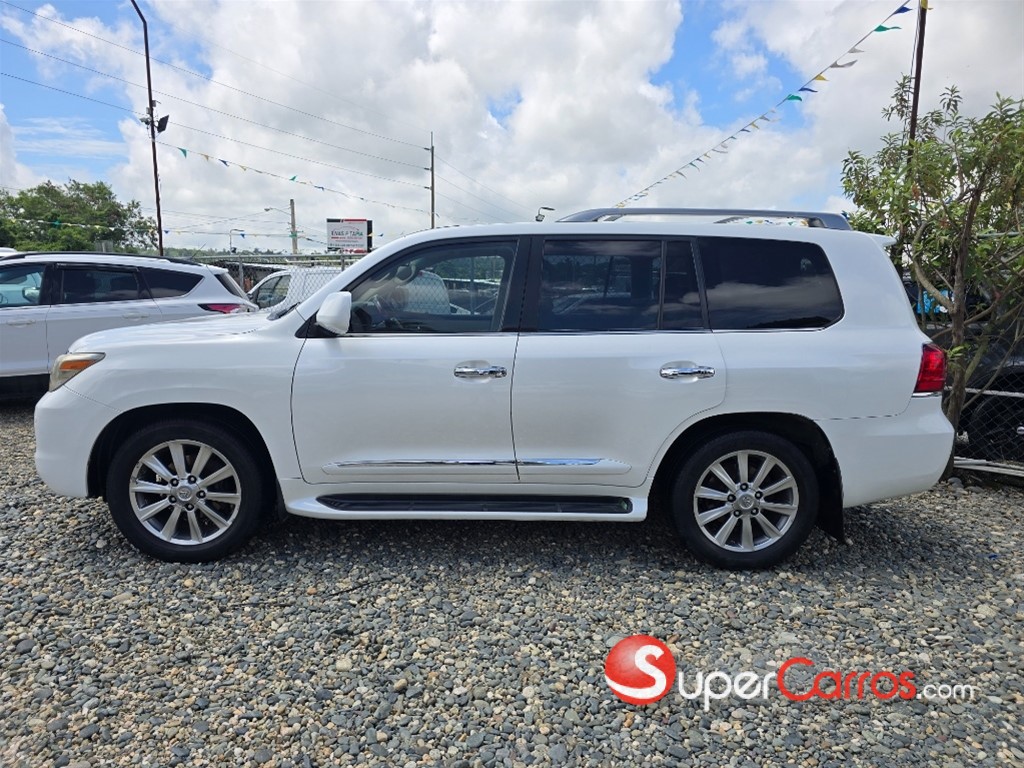 2011 Lexus LX 570 — foto 9 / 12