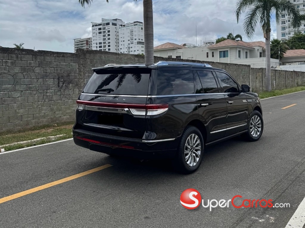 2023 Lincoln Navigator Premier — foto 5 / 12