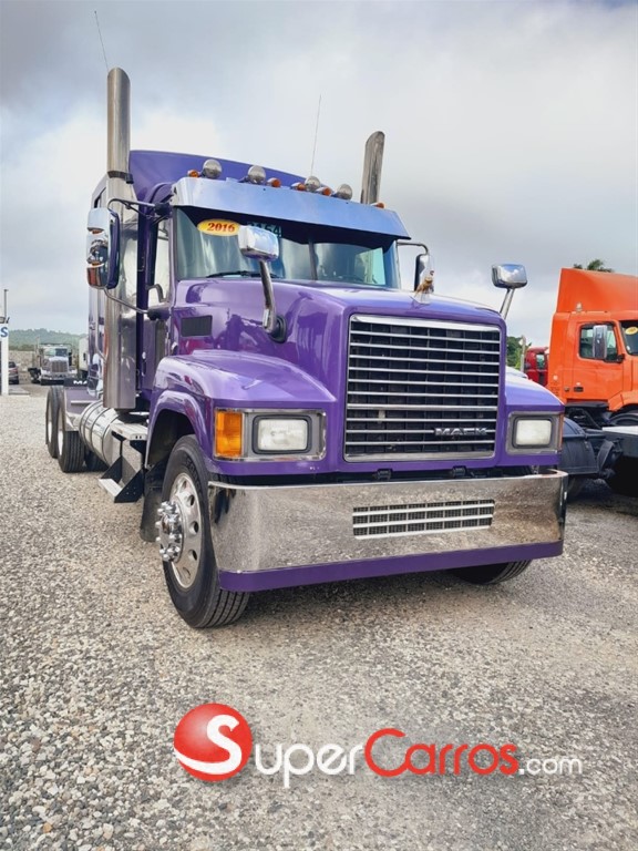 2016 Mack CH-600