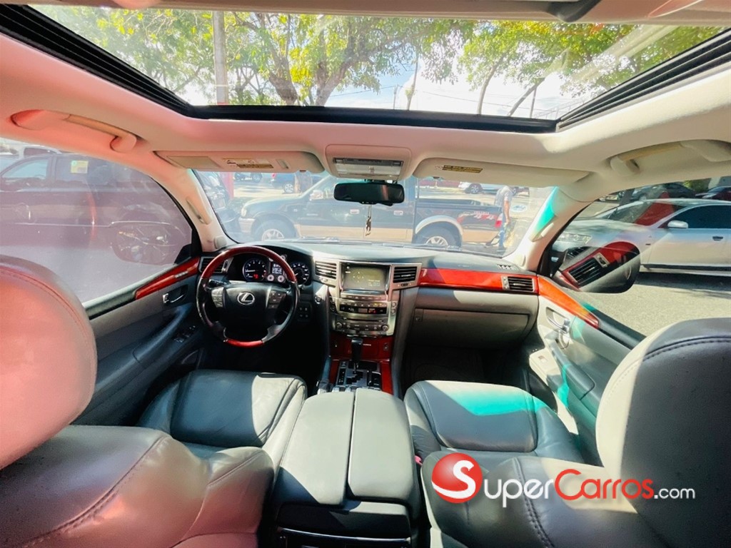 2009 Lexus LX 570 — foto 4 / 9
