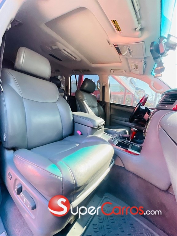 2009 Lexus LX 570 — foto 6 / 9