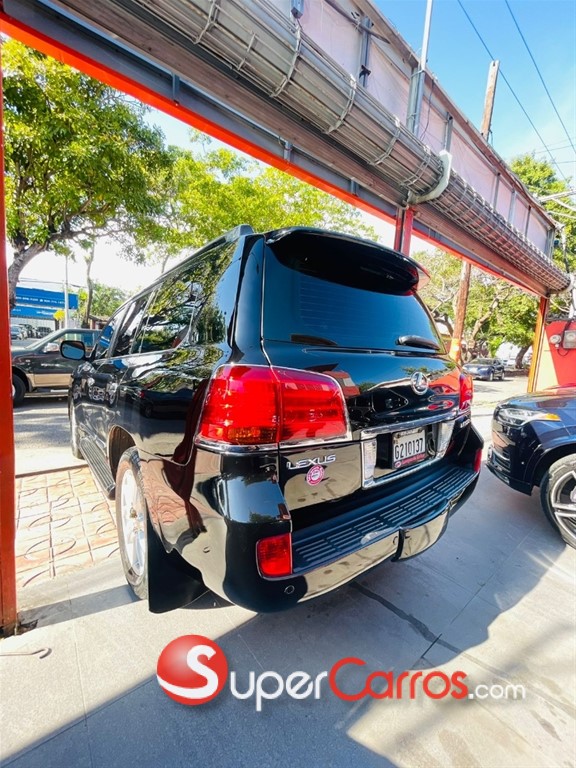 2009 Lexus LX 570 — foto 8 / 9
