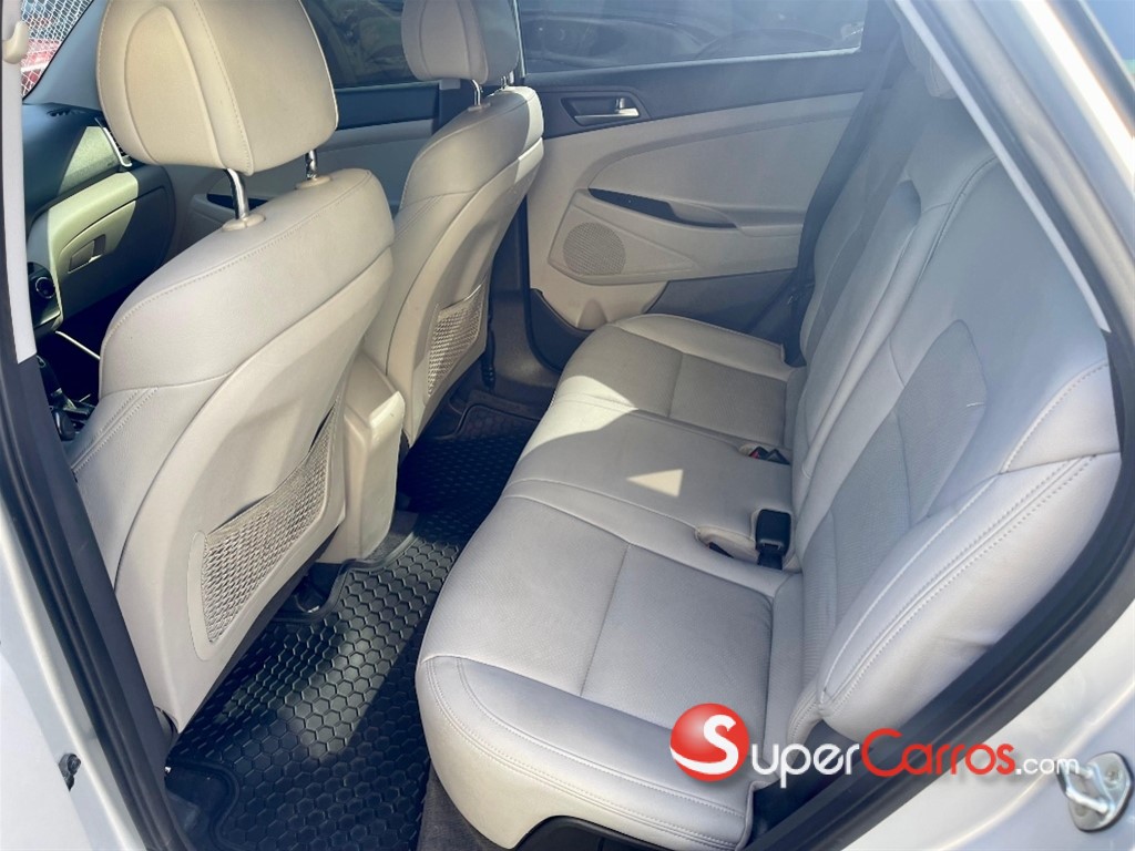 2016 Hyundai Tucson SE — foto 5 / 9