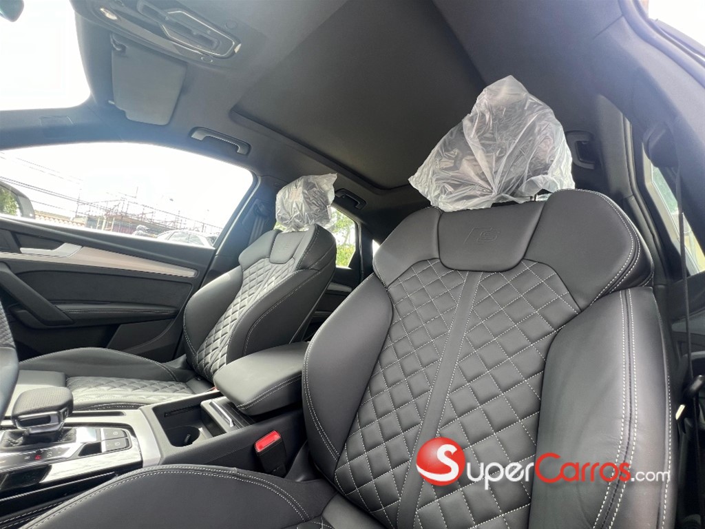 2025 Audi Q5 S-Line Sportback — foto 7 / 9