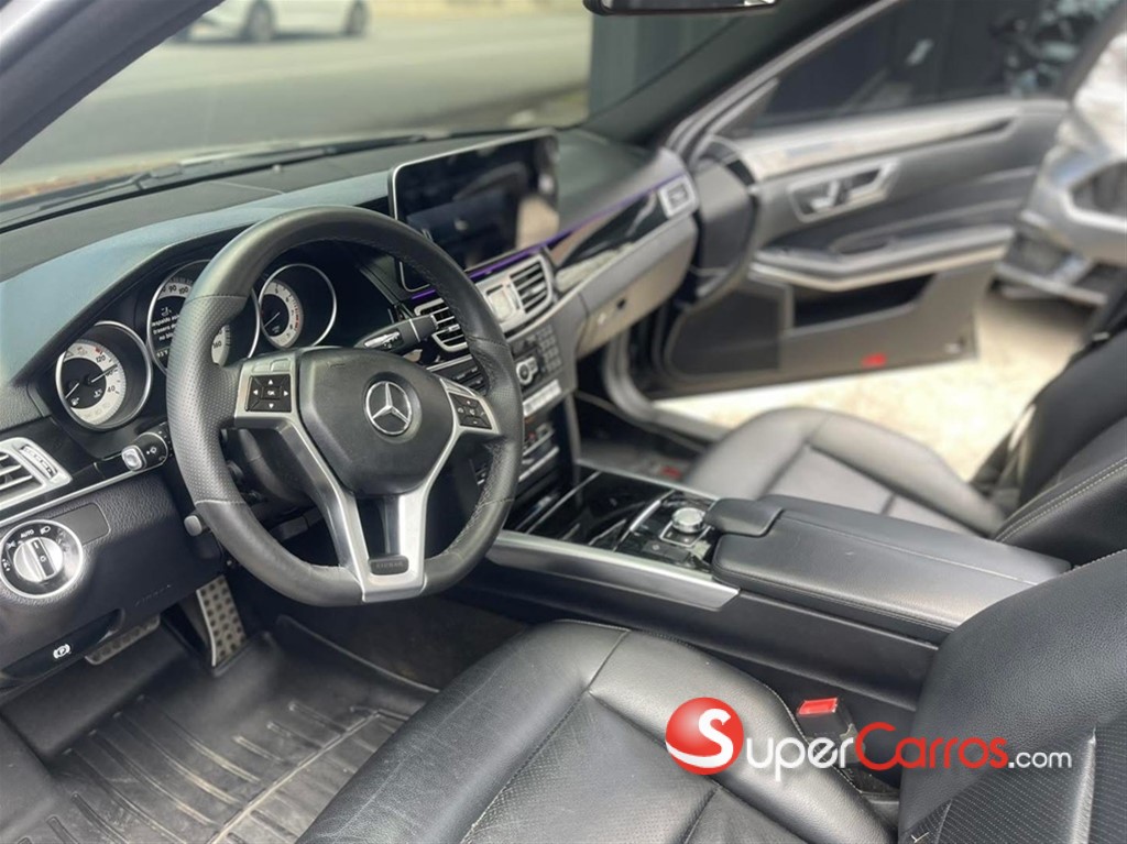 2015 Mercedes-Benz Clase E 300 4MATIC — foto 7 / 10