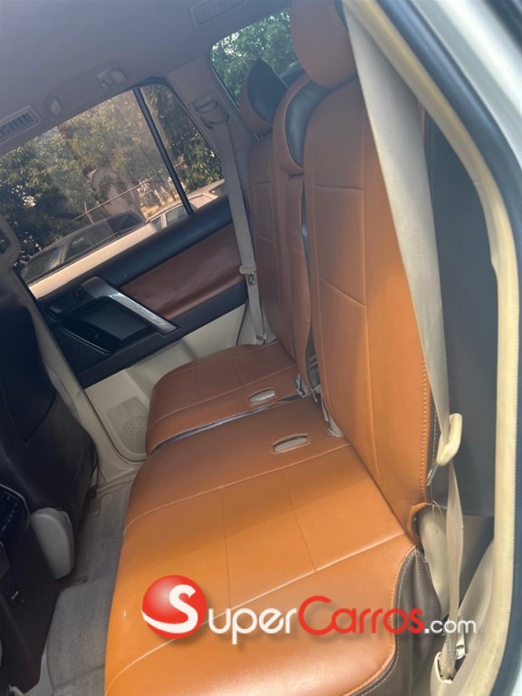 2012 Toyota Land Cruiser Prado — foto 3 / 10
