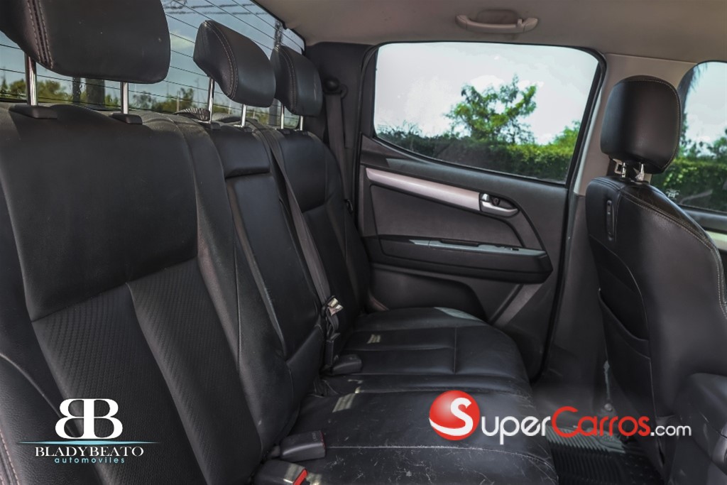 2017 Isuzu DMAX — foto 5 / 9