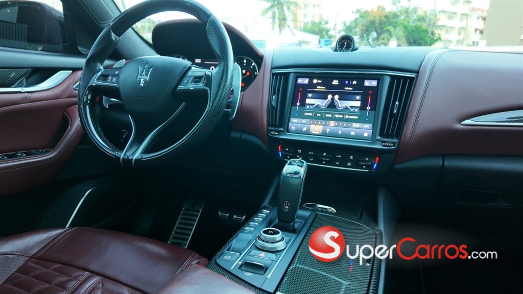 2022 Maserati Levante Modena S — foto 6 / 11