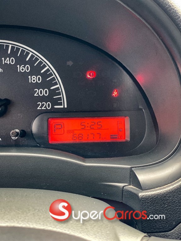 2022 Nissan Almera — foto 8 / 10