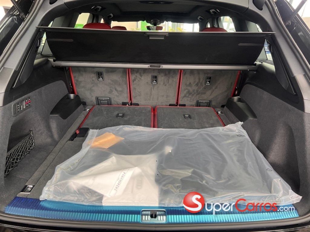 2026 Audi SQ7 — foto 10 / 11