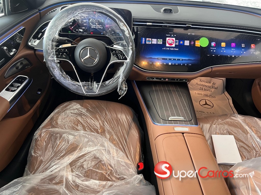 2026 Mercedes-Benz Clase E 300 — foto 8 / 11