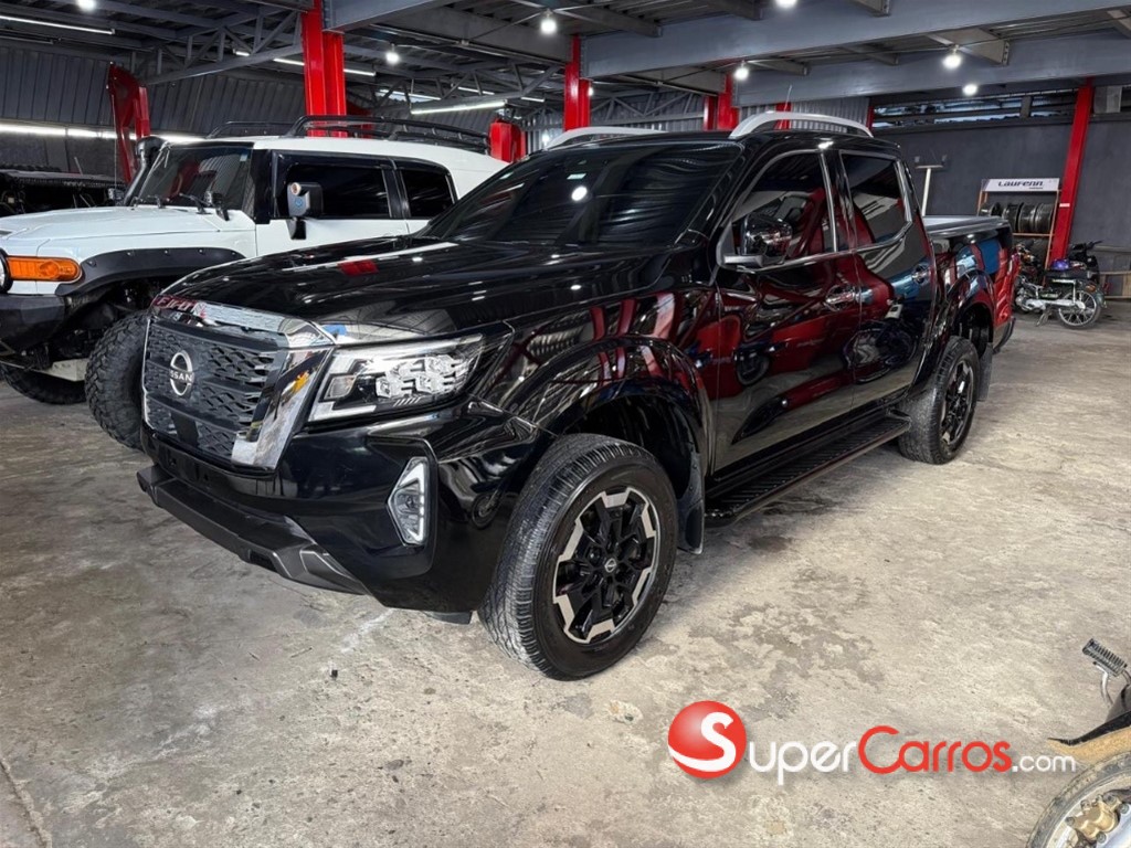 2024 Nissan Frontier LE