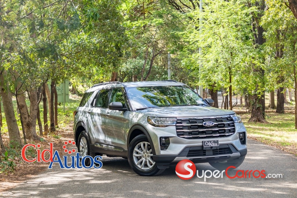 2025 Ford Explorer Active