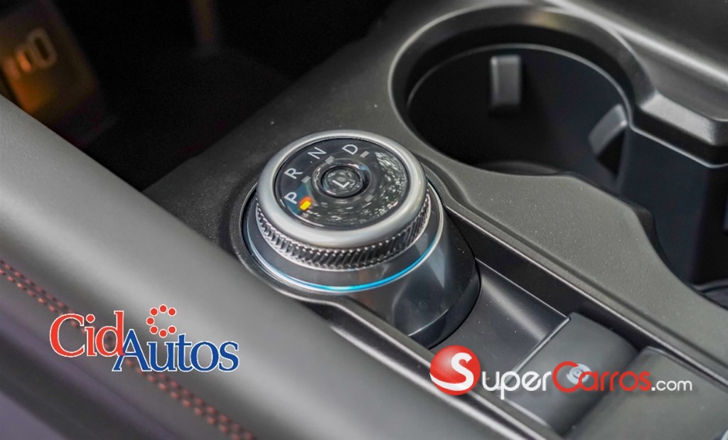 2025 Ford Explorer Active — foto 5 / 11