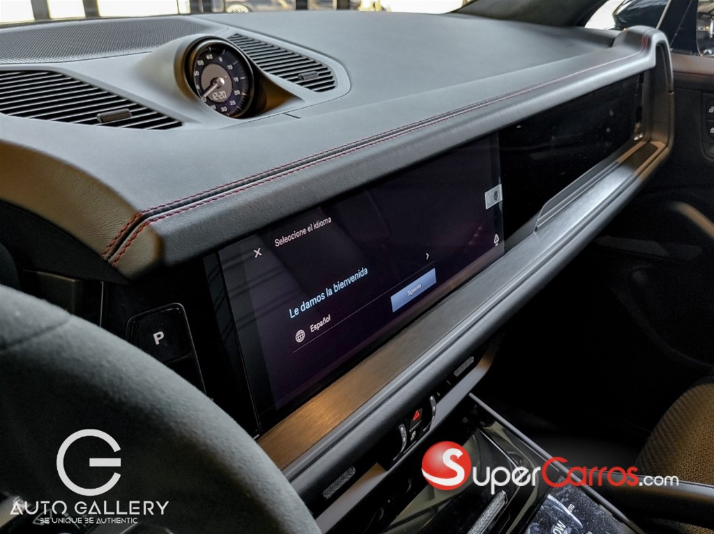 2025 Porsche Cayenne GTS — foto 7 / 11