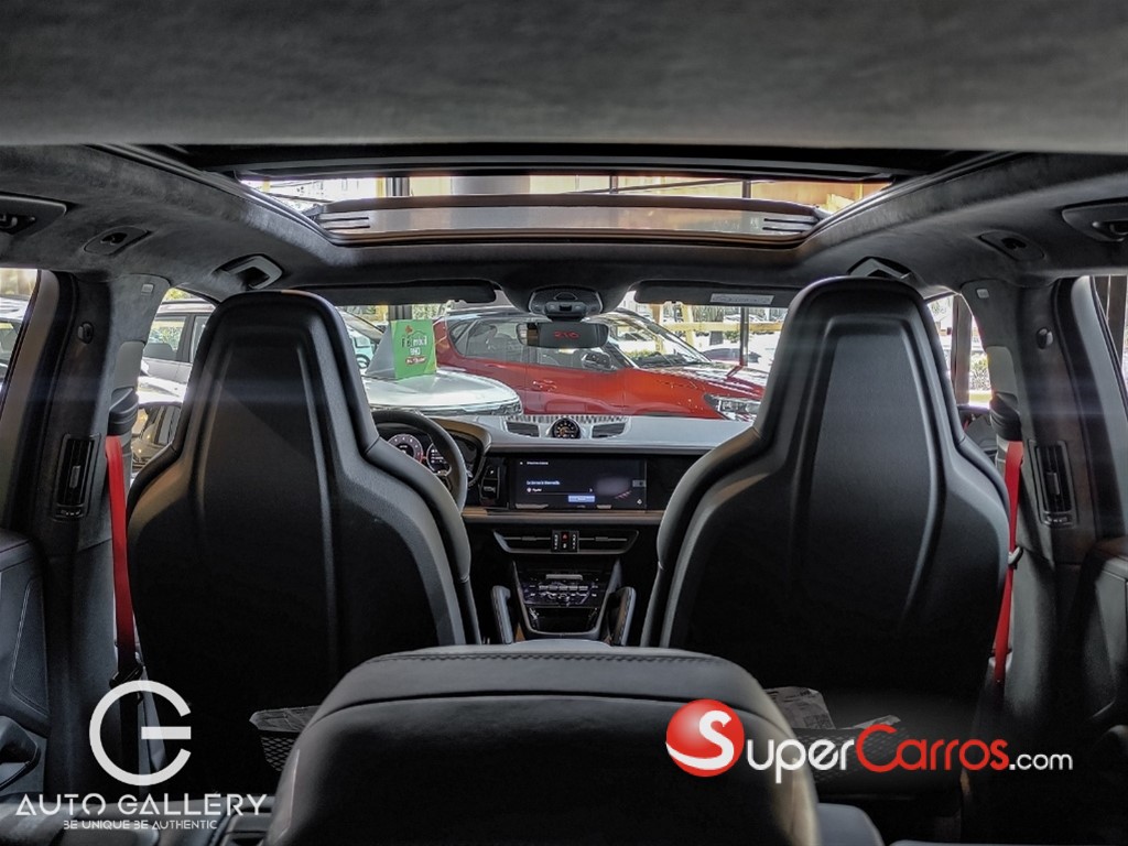 2025 Porsche Cayenne GTS — foto 11 / 11