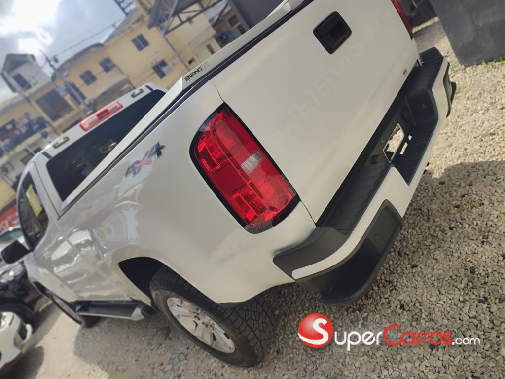 2021 Chevrolet Colorado LT — foto 10 / 11