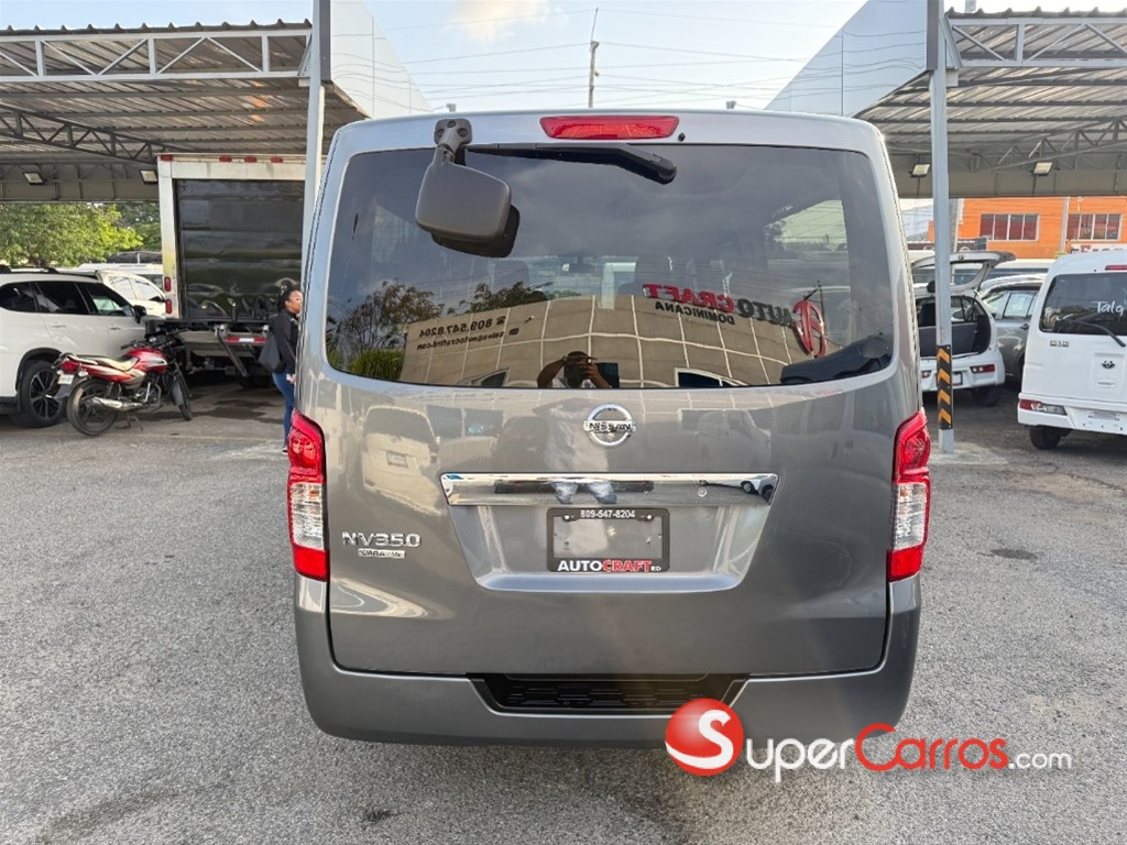 2020 Nissan Caravan — foto 6 / 11