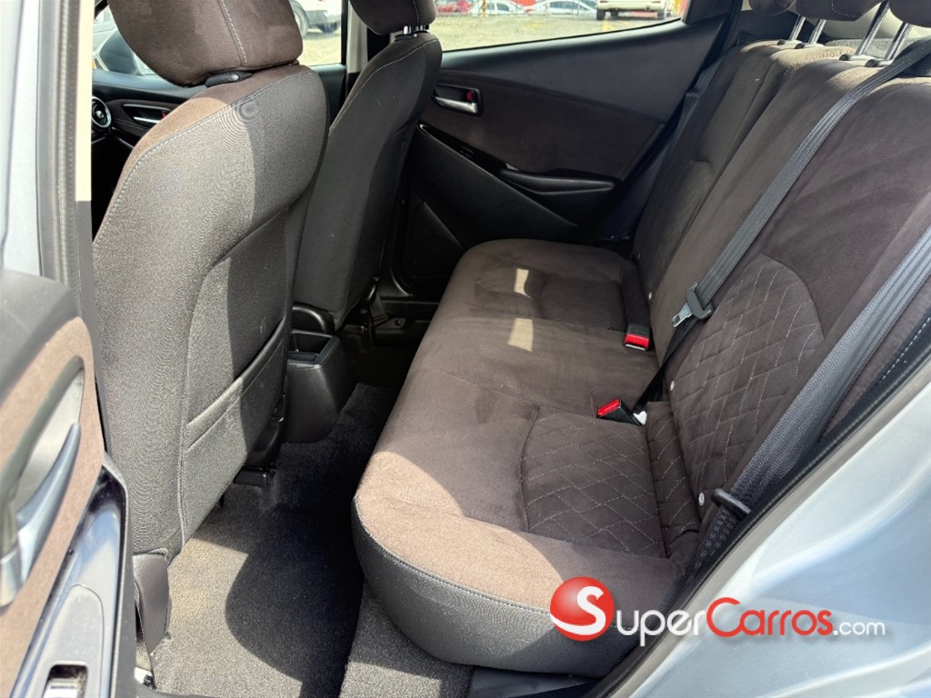 2020 Mazda Demio Sport — foto 11 / 12