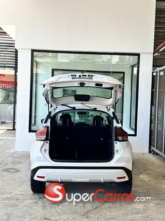 2023 Nissan Kicks Advance — foto 11 / 12
