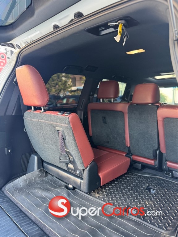 2017 Lexus LX 570 — foto 11 / 12