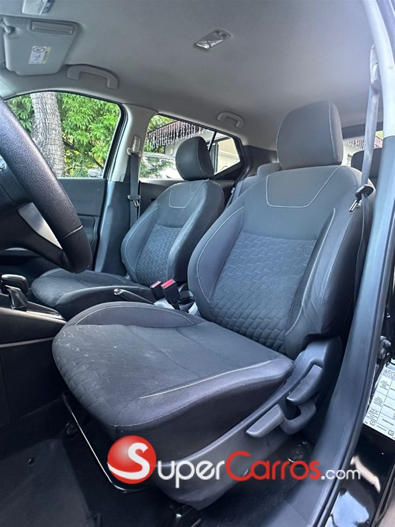 2022 Nissan Kicks Advance — foto 7 / 11